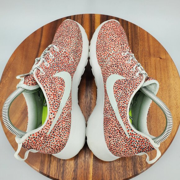 Nike Roshe Run Shoes Women's 8 Orange Cheetah Print Athletic Running Sneakers - Picture 5 of 9